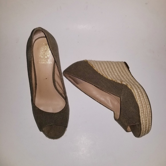 Vince Camuto VP-Taylor Canvas Peep Toe Wedge - Picture 1 of 7